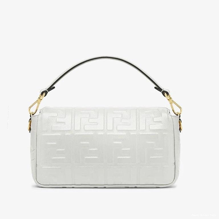 Cheap Motif Nappa White Leather Fendi Medium FF Baguette Bag In 0806
